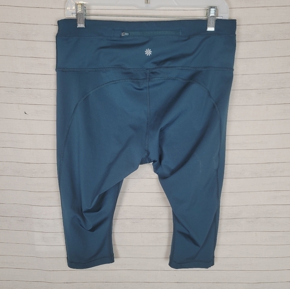 ATHLETA ACCELERATE CROP LEGGINGS IN TEAL GREEN, SZ XL - Picture 10 of 11